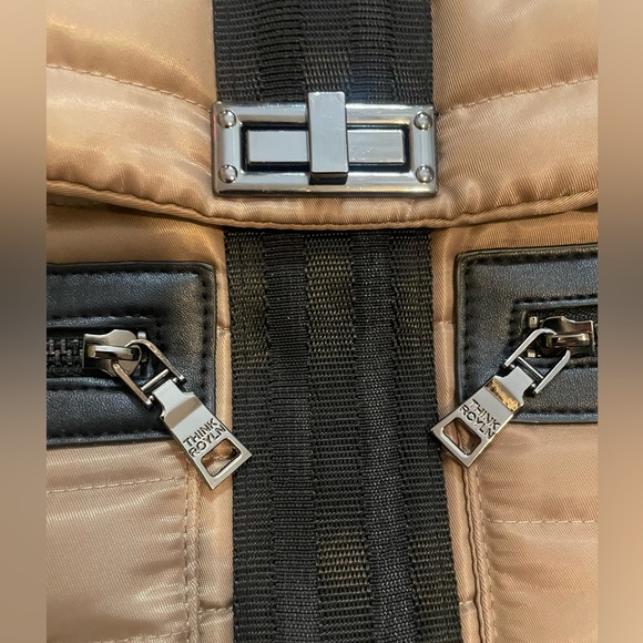 Think Royln nylon bag. - Picture 3 of 5